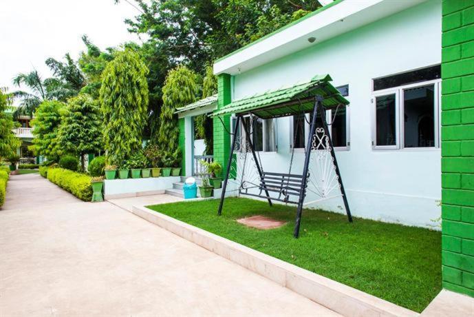 Ranthambhore Vatika Resort Sawai Madhopur Exterior foto