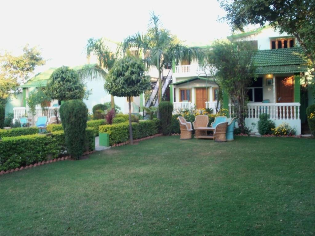 Ranthambhore Vatika Resort Sawai Madhopur Exterior foto